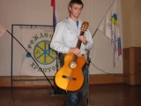 В группу НИКА пришел первый настоящий гитарист-Арсений Сериков.